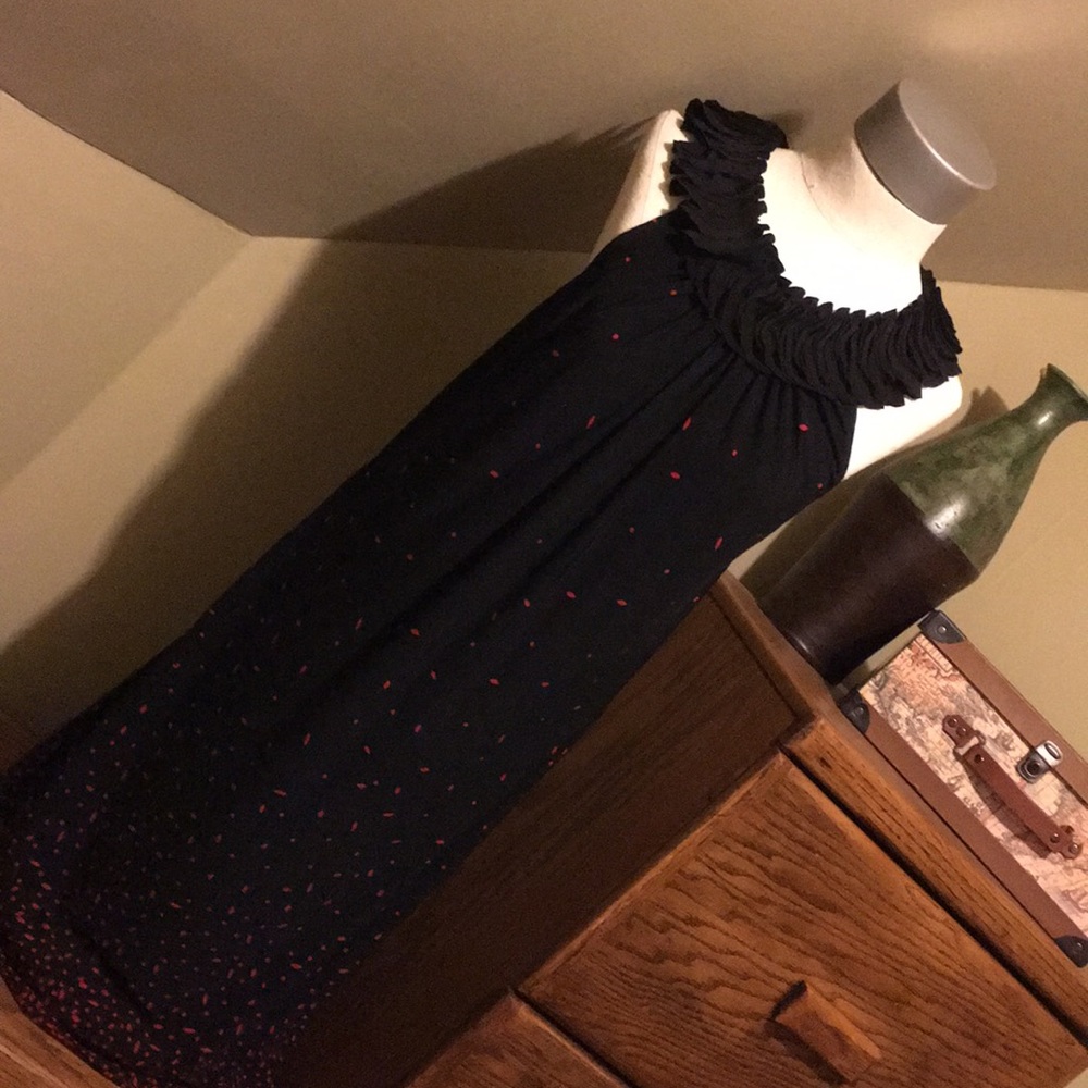 Black & Red Shift Dress with layered collar